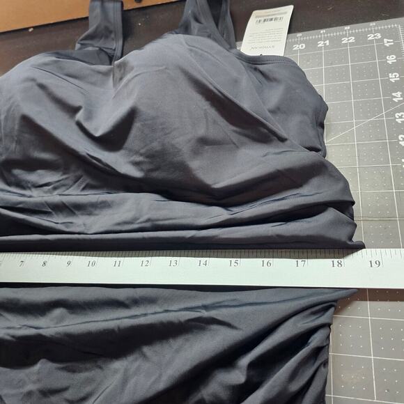 Syrokan Swimsuit Womens Sz 1X Black One Piece Lightly Padded Neutral Minimalist - Picture 6 of 8